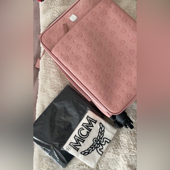 MCM Calfskin Ottomar Monogram Trolley Wheeled Suitcase Pink - Picture 3 of 13